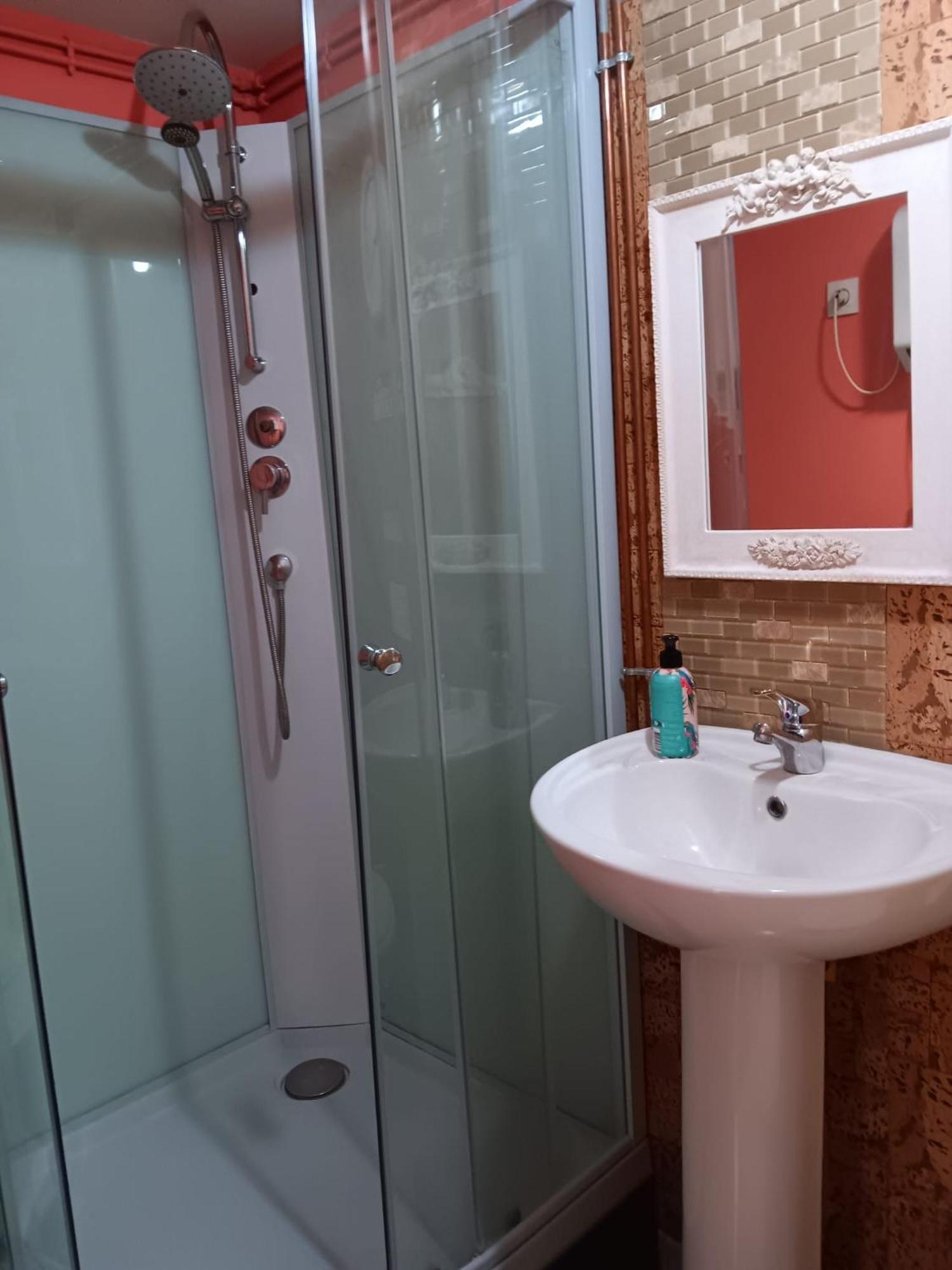 Chez Vladimir Hotel Criquebeuf-en-Caux Eksteriør billede